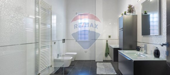 4 Schlafzimmer Villa in Sardinia, Italy, Nr. 322039 14