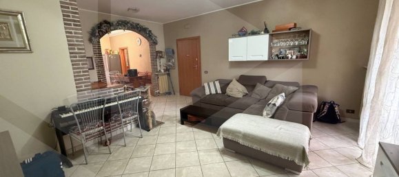 2 bedrooms Apartment in Spilamberto, Italy No. 23417 3