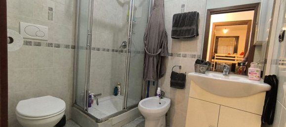 3 bedrooms Apartment in Rome, Italy No. 348463 4