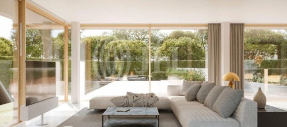 914m² Land in Cascais, Portugal No. 134415 3