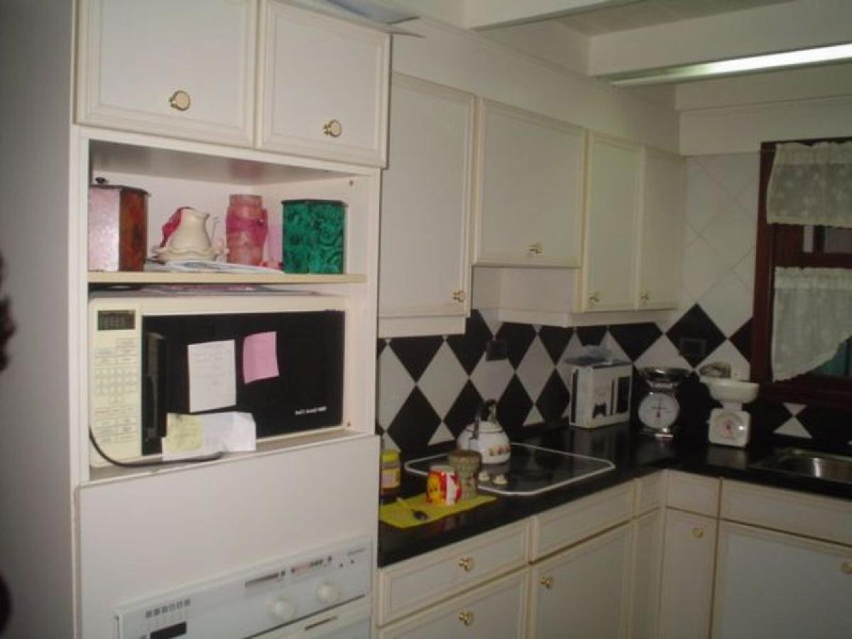 4 bedrooms House in Mar del Plata, Argentina No. 72216