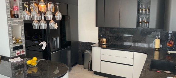 4 bedrooms Villa in Torrevieja, Spain No. 176616 6