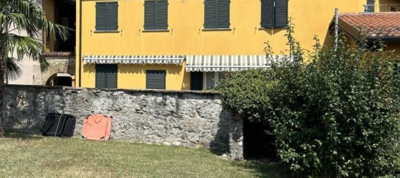 2 rooms Penthouse in San Fermo della Battaglia, Italy No. 175251 4