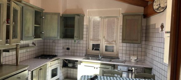 2 rooms Penthouse in San Fermo della Battaglia, Italy No. 175251 10