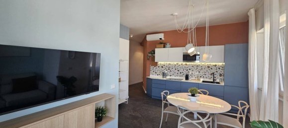 2 Schlafzimmer Penthouse in Florence, Italy, Nr. 84938 14