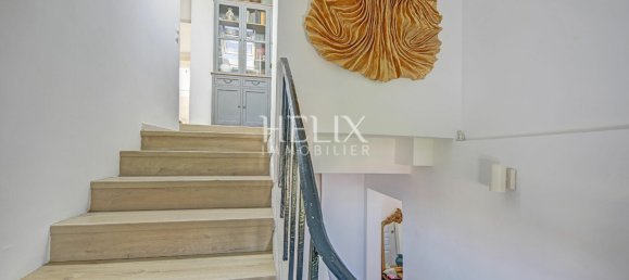 3 Schlafzimmer Doppelhaus in Saint-Germain-en-Laye, France, Nr. 351441 9