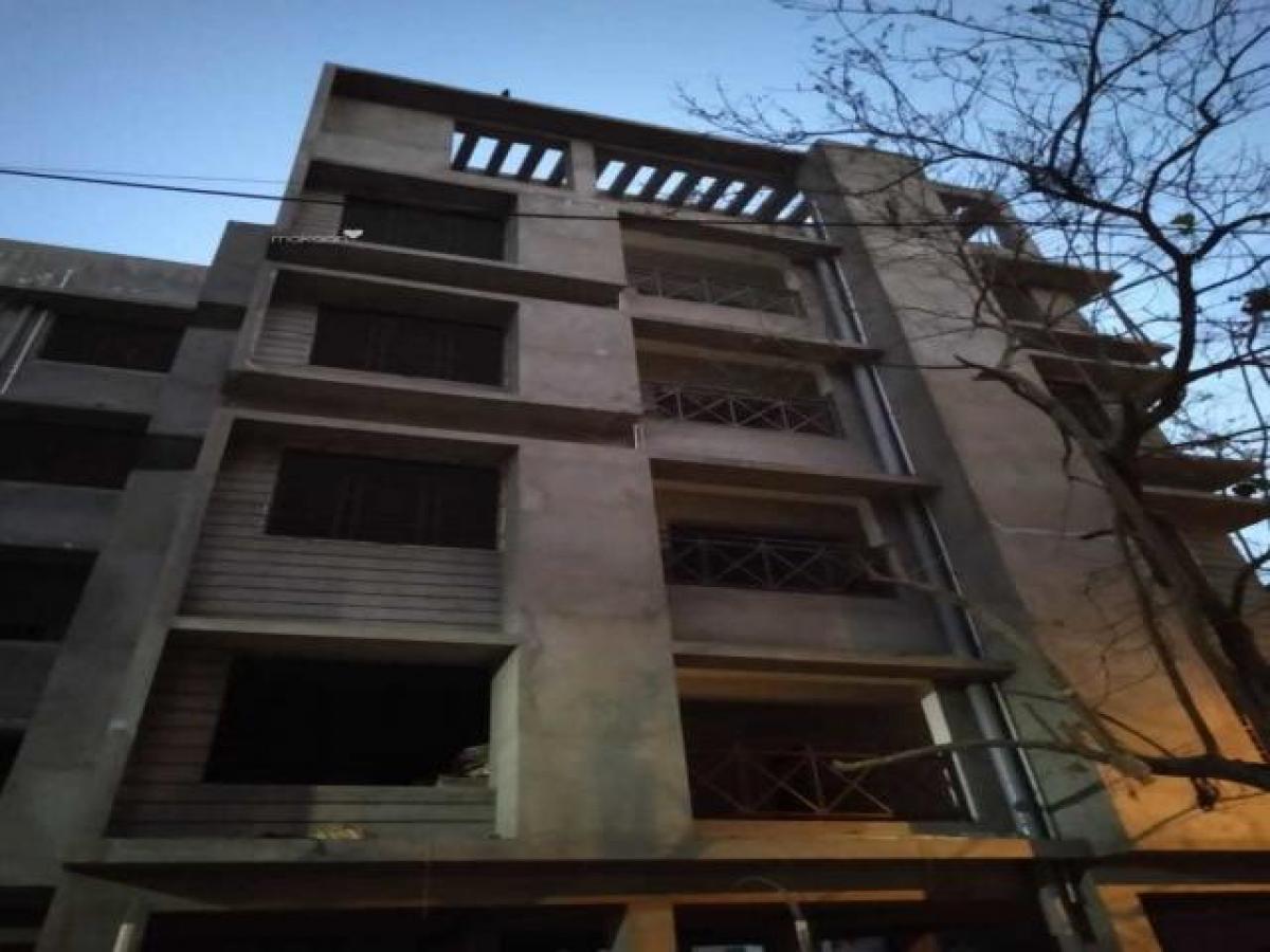 Casa de 3 dormitorios en Kolkata, India No. 23289