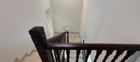 Villa de 4 dormitorios en Umm Suqeim, UAE No. 108702 24