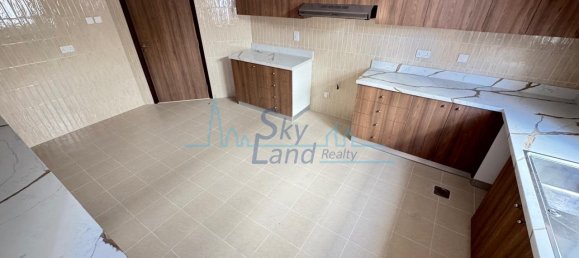 Villa de 4 dormitorios en Umm Suqeim, UAE No. 108702 10