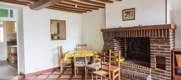 Дом с 6 спальнями в Манш, Франция № 291389 2