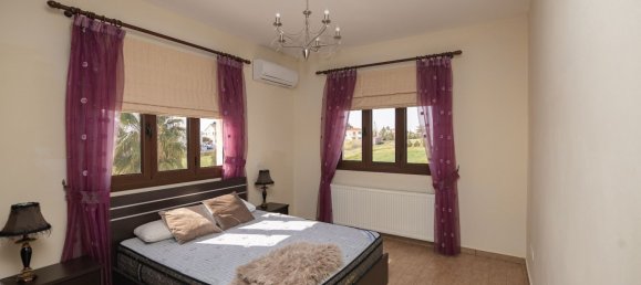 5 bedrooms Villa in Oroklini, Cyprus No. 22813 9