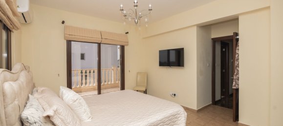 5 bedrooms Villa in Oroklini, Cyprus No. 22813 6