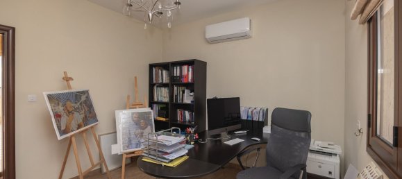 5 bedrooms Villa in Oroklini, Cyprus No. 22813 10