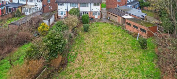 3 Schlafzimmer Haus in Feltham, United Kingdom, Nr. 9794 9