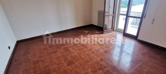 3 rooms Apartment in Marcellinara, Italy No. 348097 3