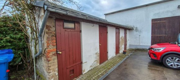 11-salle Bâtiment à Brandenburg, Germany No. 98614 7