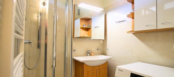 2-salle Appartement à Baden, Austria No. 132164 12