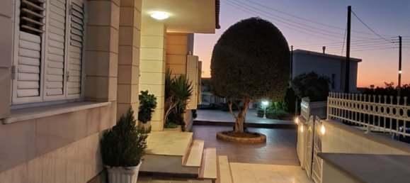 6 bedrooms Villa in Paphos, Cyprus No. 15579 23