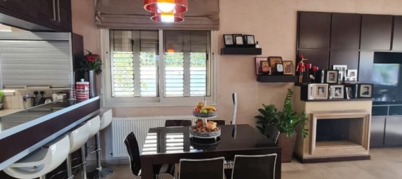 6 bedrooms Villa in Paphos, Cyprus No. 15579 16