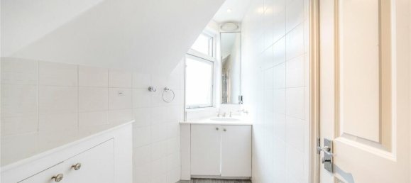 5 bedrooms House in London, United Kingdom No. 5341 84