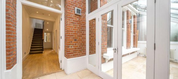 5 bedrooms House in London, United Kingdom No. 5341 52