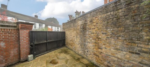 5 bedrooms House in London, United Kingdom No. 5341 18