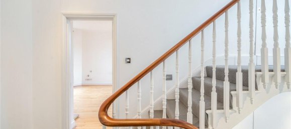 5 bedrooms House in London, United Kingdom No. 5341 73