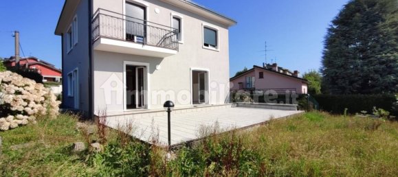 2 chambres Appartement à Inverigo, Italy No. 379440 2