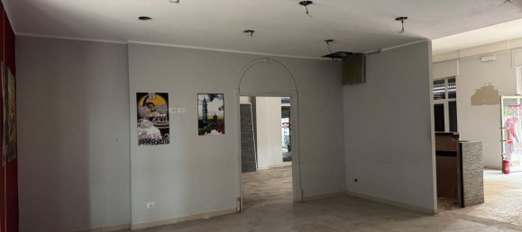 165m² Commercial property in Ciampino, Italy No. 322439 16