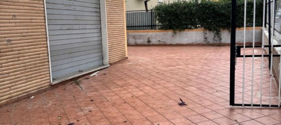 165m² Commercial property in Ciampino, Italy No. 322439 5