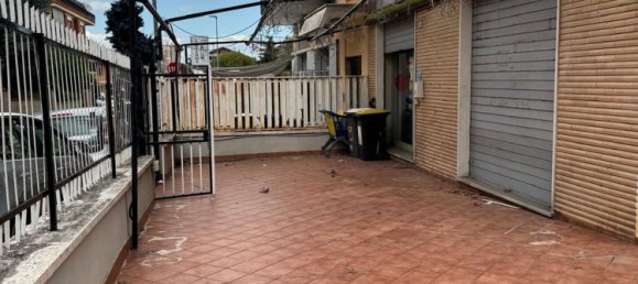 165m² Commercial property in Ciampino, Italy No. 322439 6
