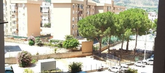 6 chambres Appartement à Palermo, Italy No. 315480 5