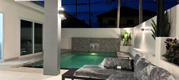 4 bedrooms Villa in Pattaya, Thailand No. 22427 18