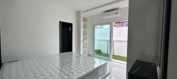4 bedrooms Villa in Pattaya, Thailand No. 22427 10