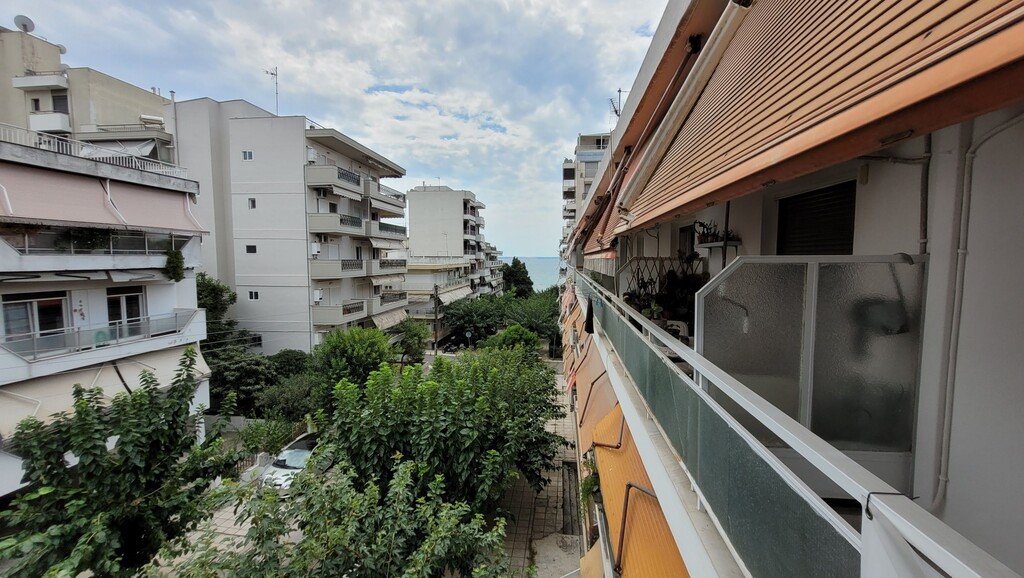 Apartamento de 2 dormitorios en Kalamaria, Greece No. 2553