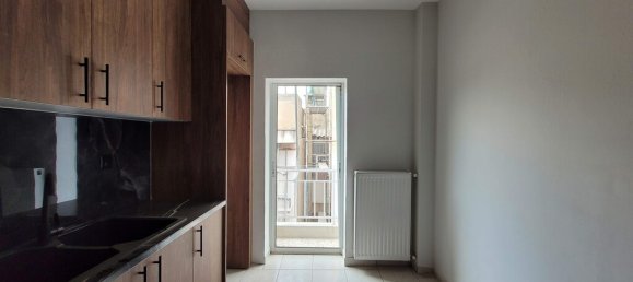 Apartamento de 2 dormitorios en Kalamaria, Greece No. 2553 13