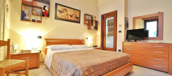 3 rooms House in Borgo d'Ale, Italy No. 30208 9