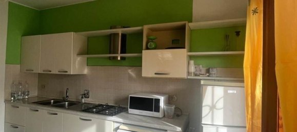 5-salle Appartement à Camaiore, Italy No. 97014 18