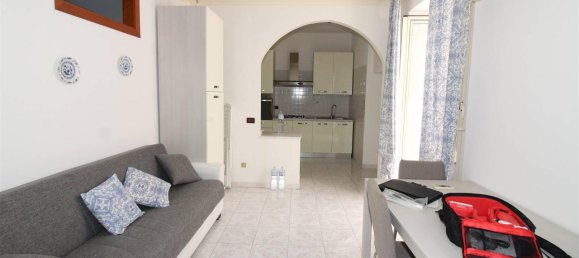 2 rooms House in Lentini, Italy No. 33584 2