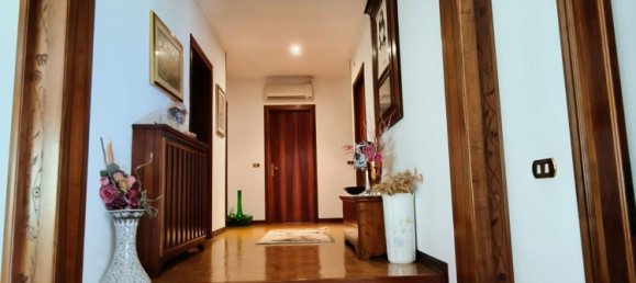 8-salle Villa à Pianiga, Italy No. 76187 9