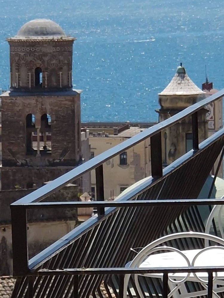 3 bedrooms Apartment in Salerno, Italy No. 319327