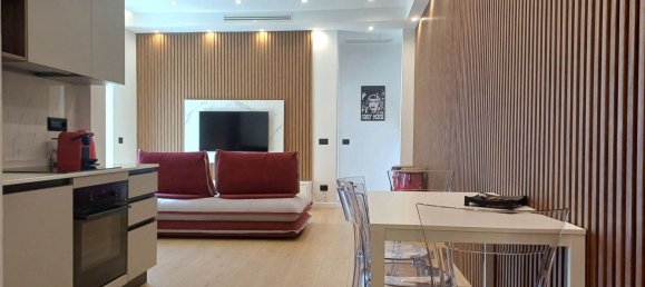 3 bedrooms Apartment in Salerno, Italy No. 319327 5