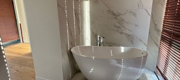 Дом с 3 спальнями в Мезон-Лаффит, Франция № 175879 20