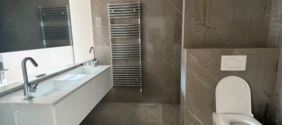 Дом с 3 спальнями в Мезон-Лаффит, Франция № 175879 16