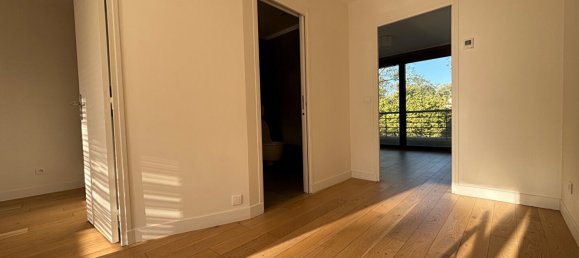 Дом с 3 спальнями в Мезон-Лаффит, Франция № 175879 15