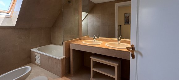 4 Schlafzimmer Penthouse in La Duquesa, Spain, Nr. 247519 11