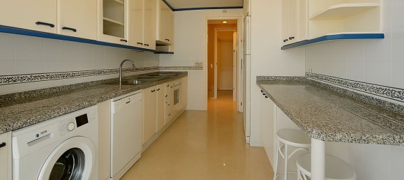 4 Schlafzimmer Penthouse in La Duquesa, Spain, Nr. 247519 17