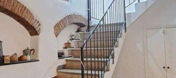 11 rooms House in Albenga, Italy No. 92225 37