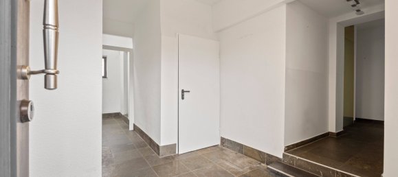 10-salle Châteaux à Monchengladbach, Germany No. 13146 18