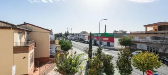 5 bedrooms Townhouse in Pinos Puente, Spain No. 29613 7